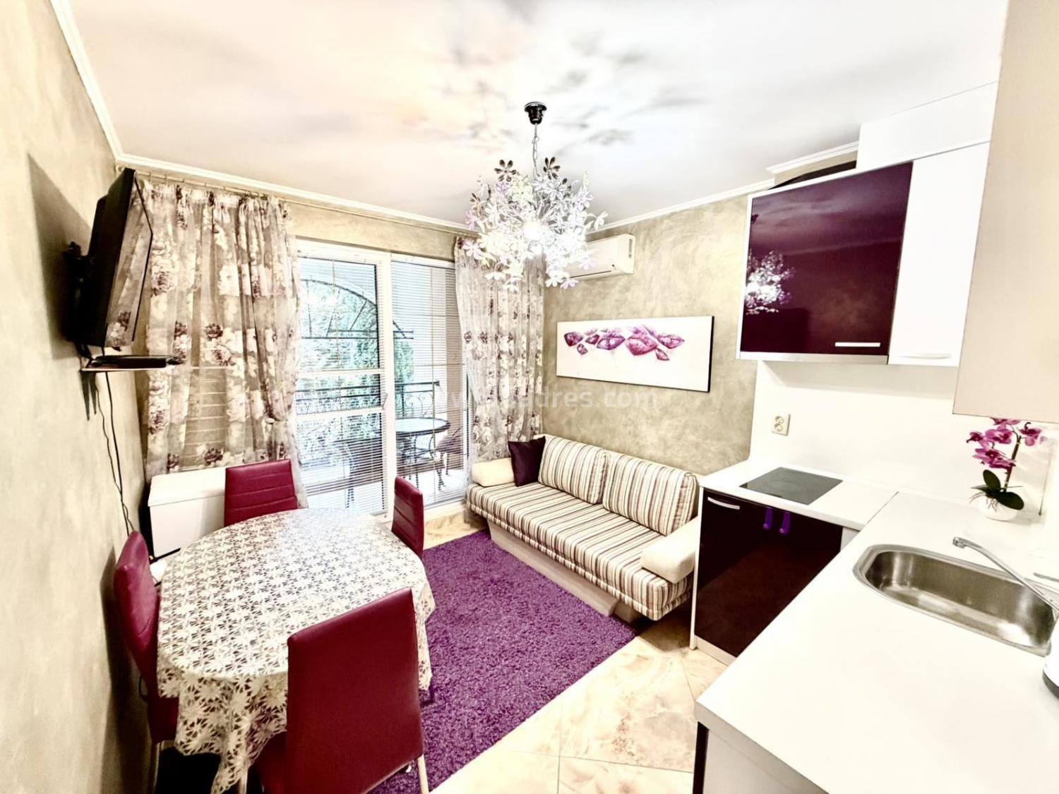 Квартира с парковкой на Солнечном Берегу І №4572