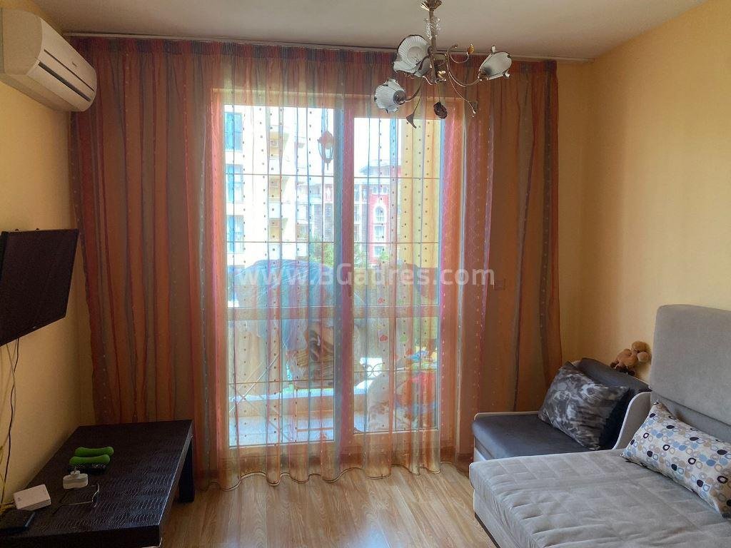 Квартира в комплексе Голден Хермес І №3570