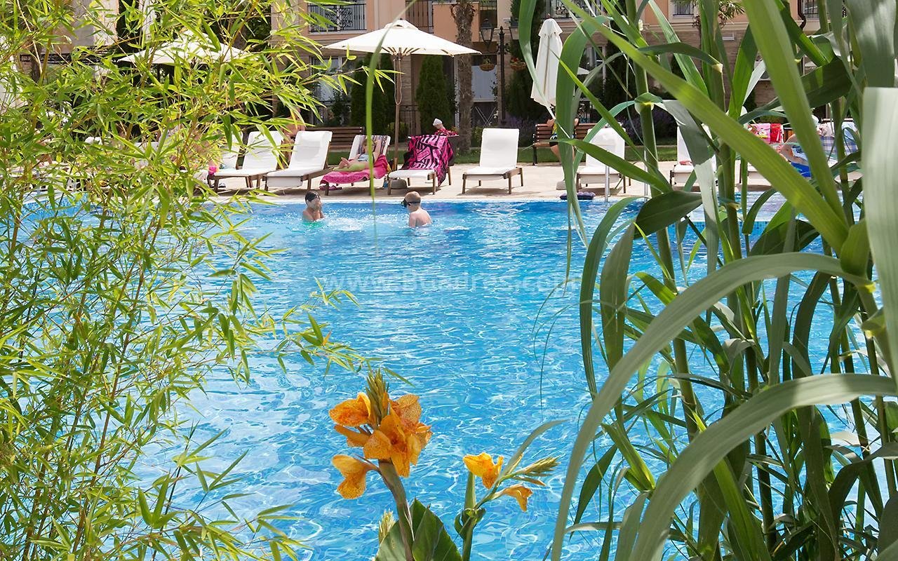 Studio mit Garten zum Schnäppchenpreis І №2906