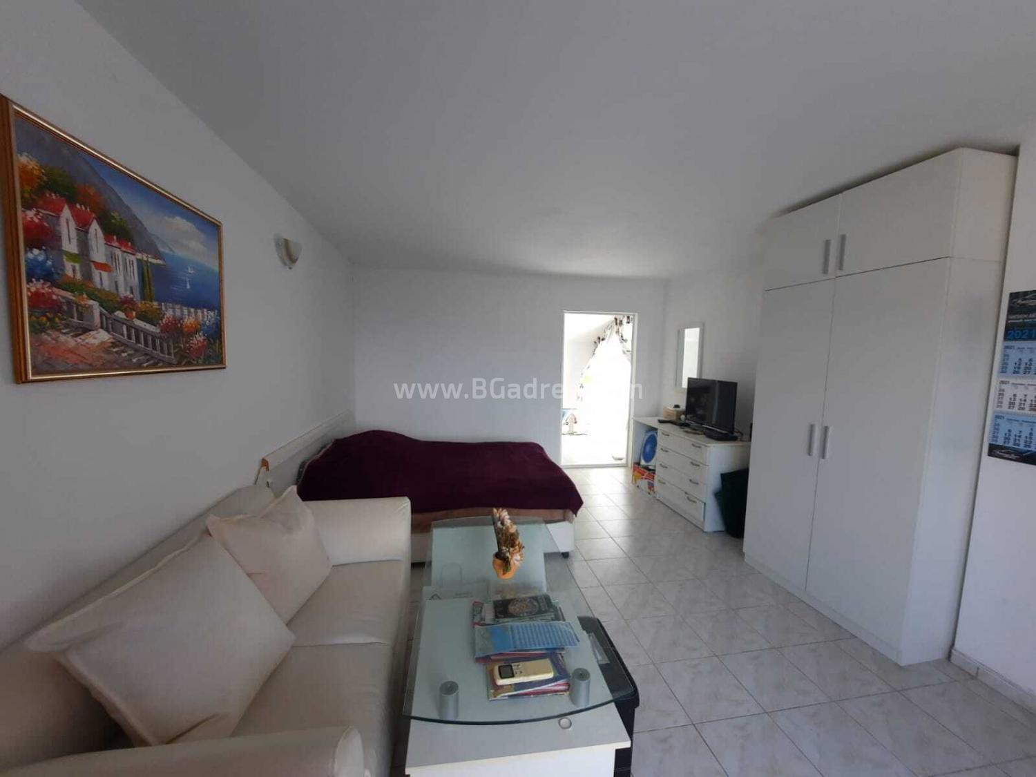 Apartment at a bargain price in St. Vlas І №3191