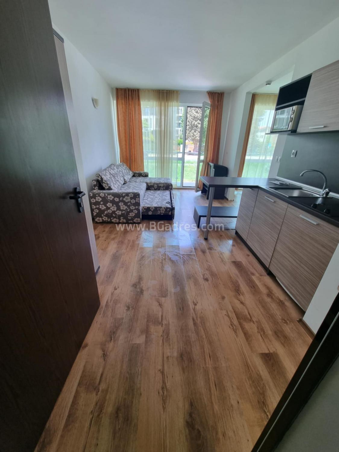 Wohnung zum Schnäppchenpreis in Sarafovo І №4103