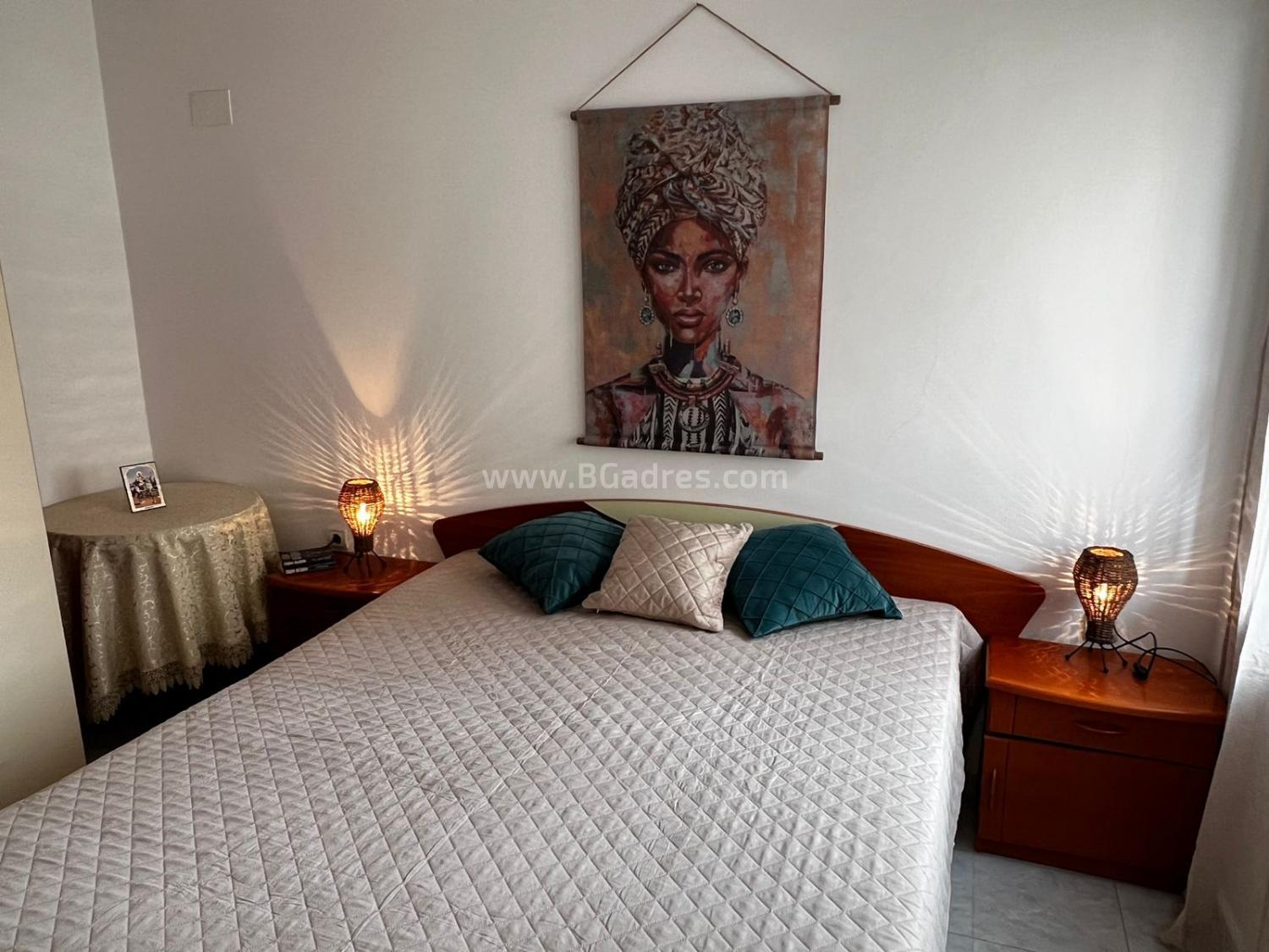 Renovated apartment in St. Vlas І №3600