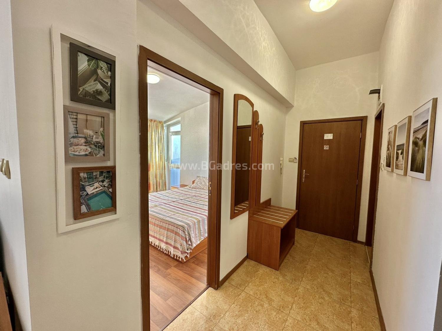 Недорогая трехкомнатная квартира у моря І №3210