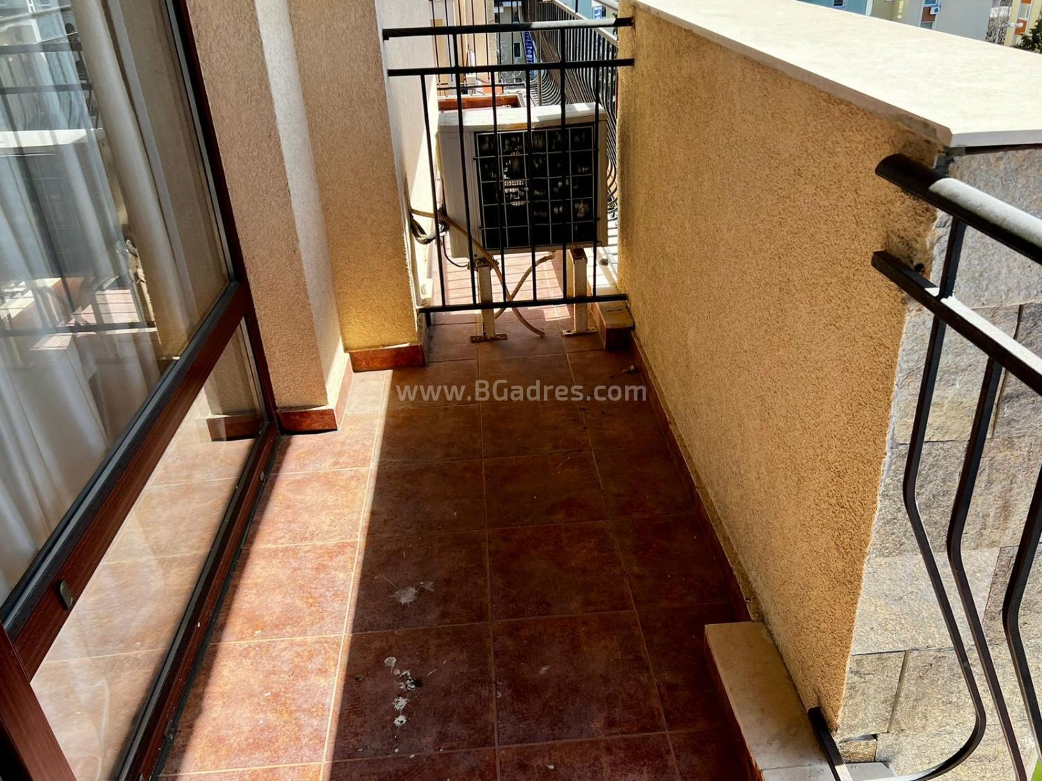 Тристаен апартамент близо до плажа І №3496