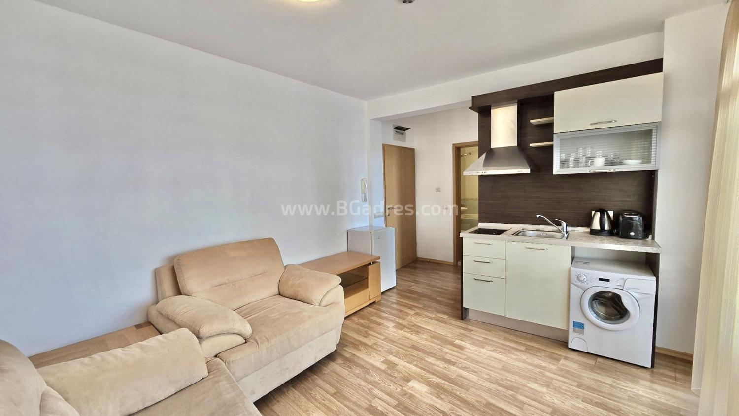 Квартира в комплексе Виньярдс І №4709