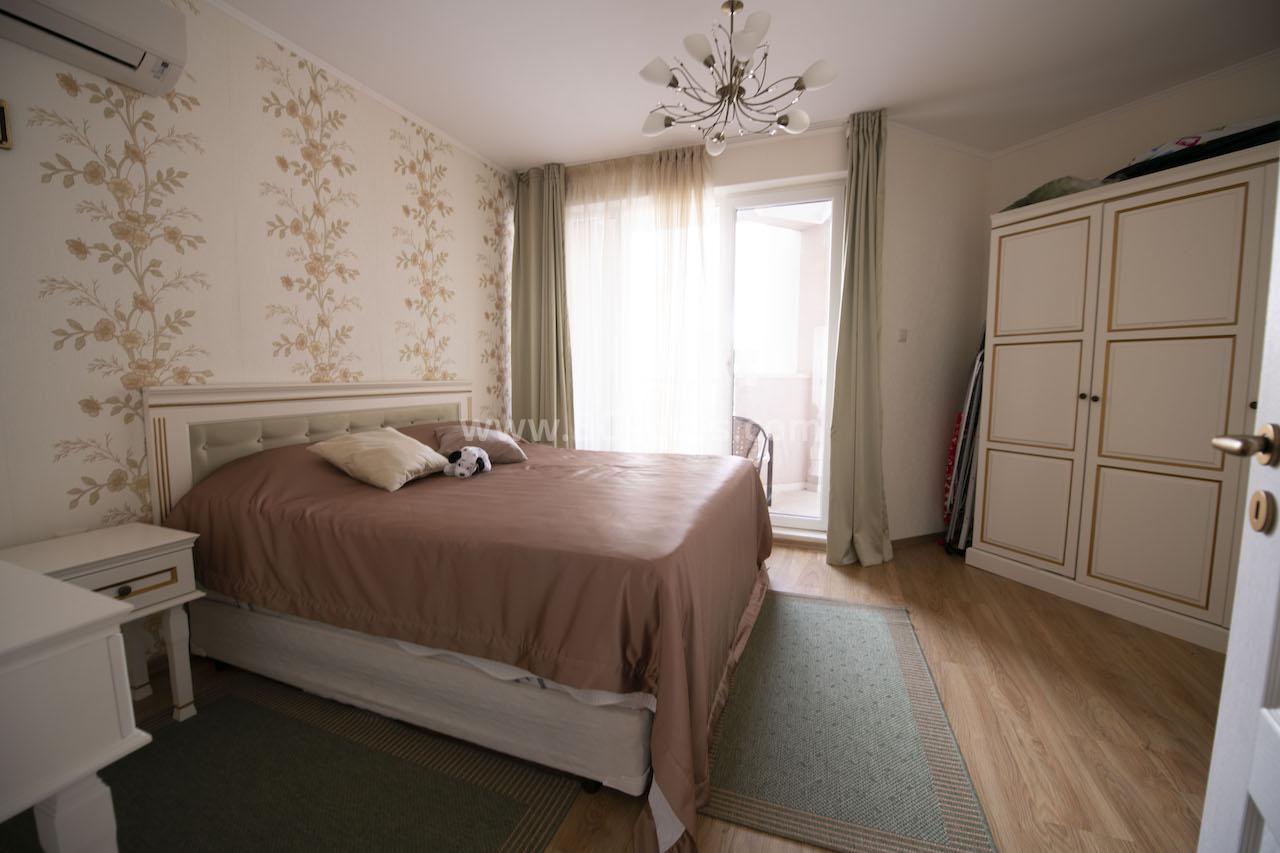 Голям апартамент в Изида Палас | №2351