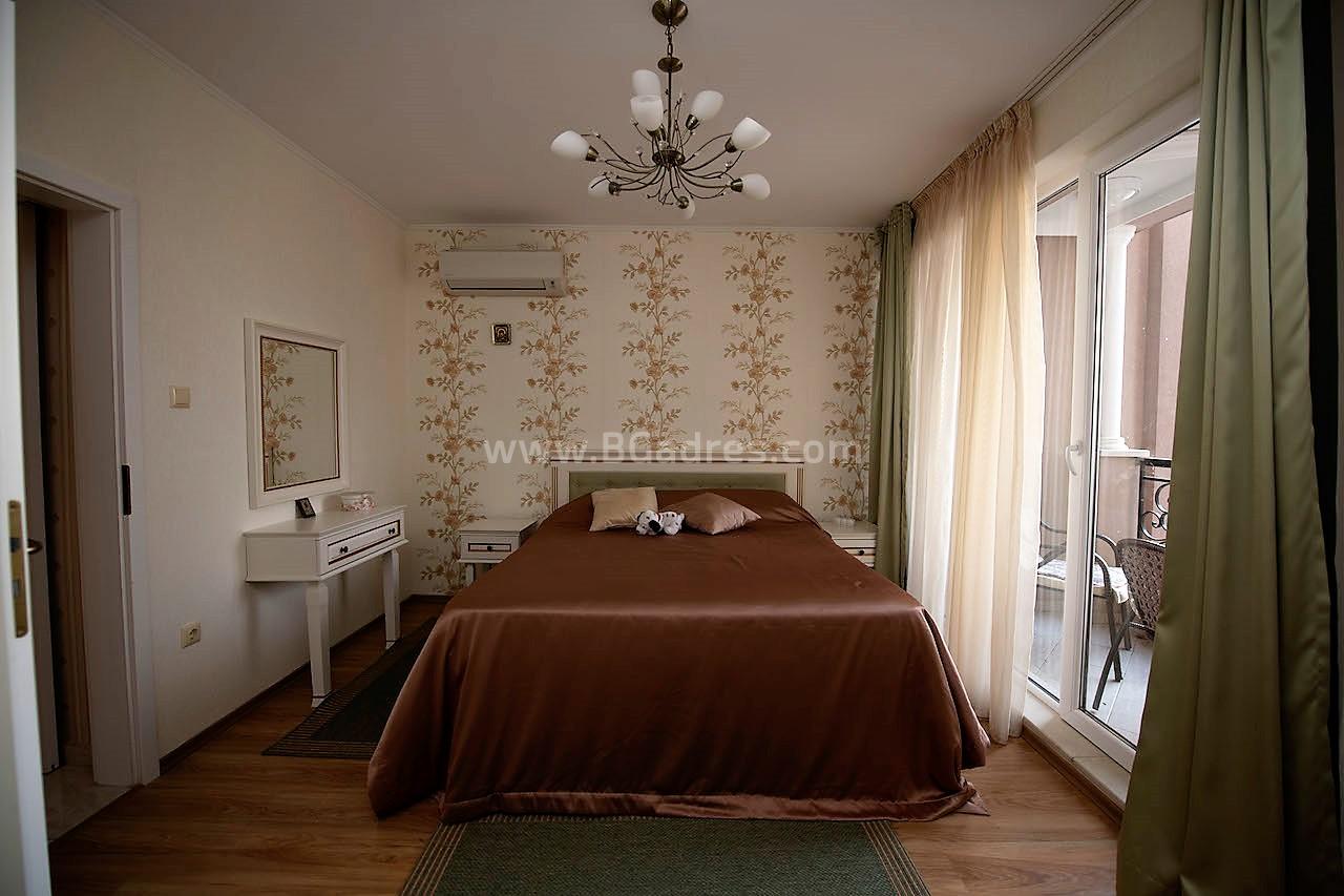 Голям апартамент в Изида Палас | №2351