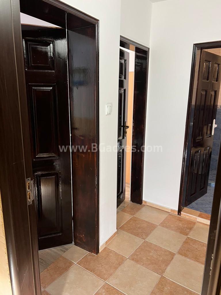 Inexpensive apartment in a residential building in St. Vlas I No. 2504