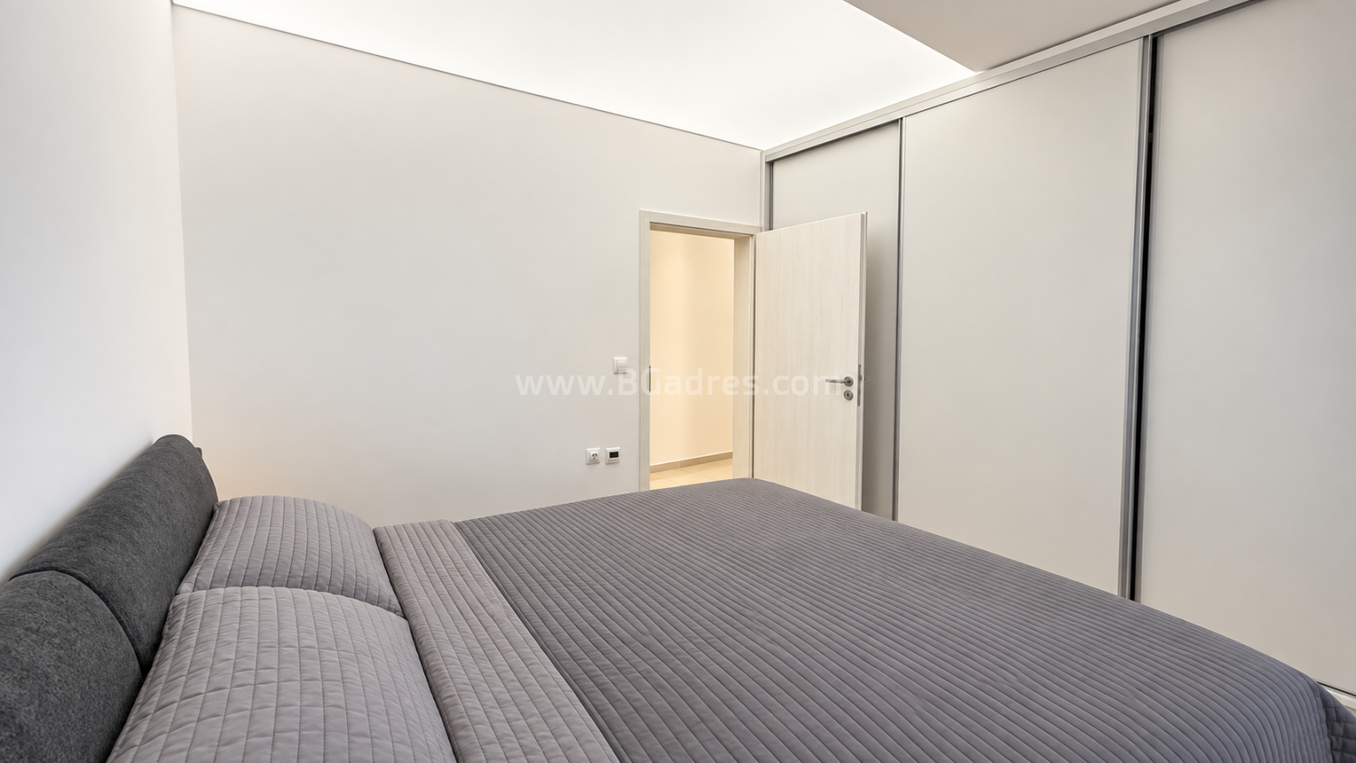 Sea front apartment in Sarafovo І №4875