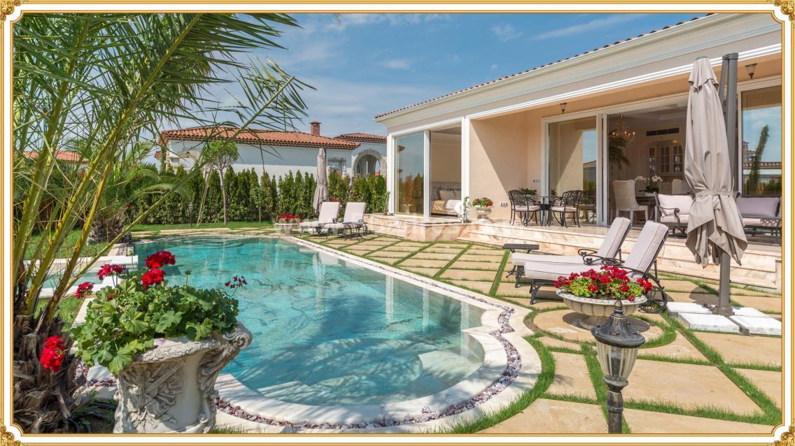 Элитная вилла с бассейном и участком земли | №1912