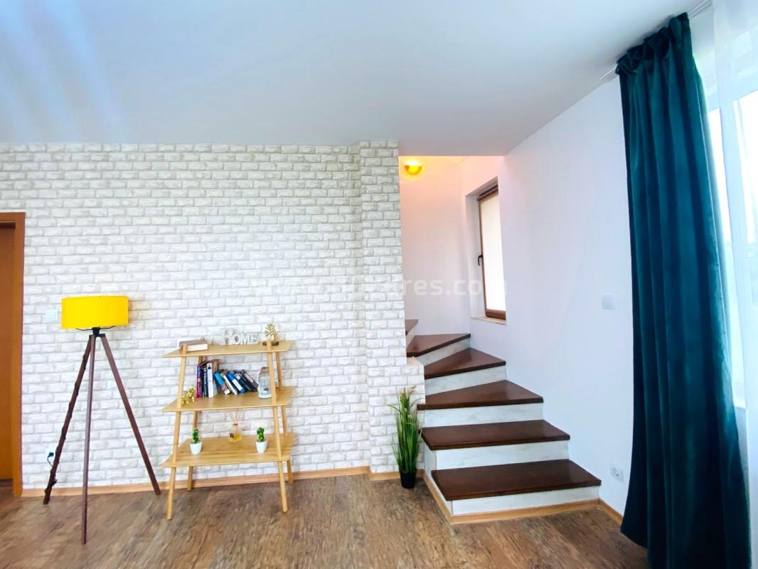 Евтина къща с 3 спални I №2422