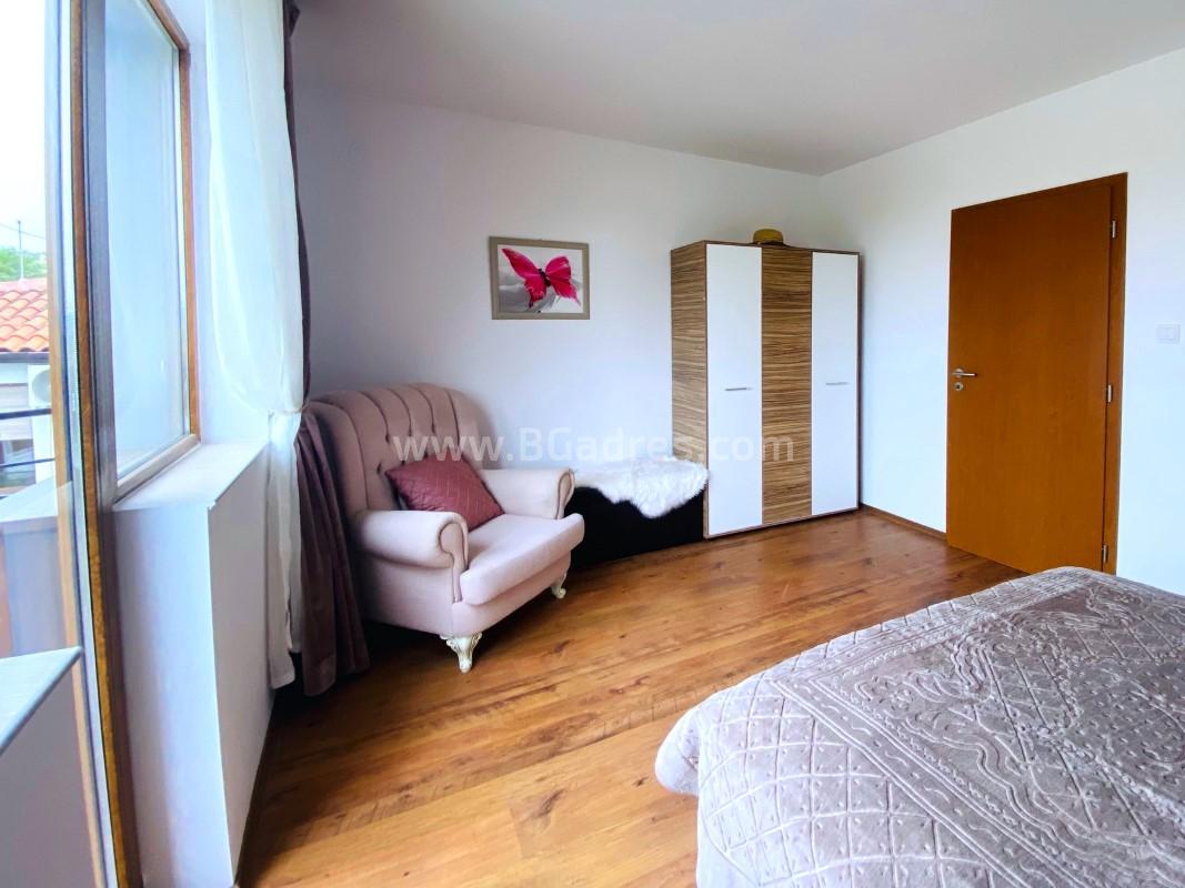 Евтина къща с 3 спални I №2422