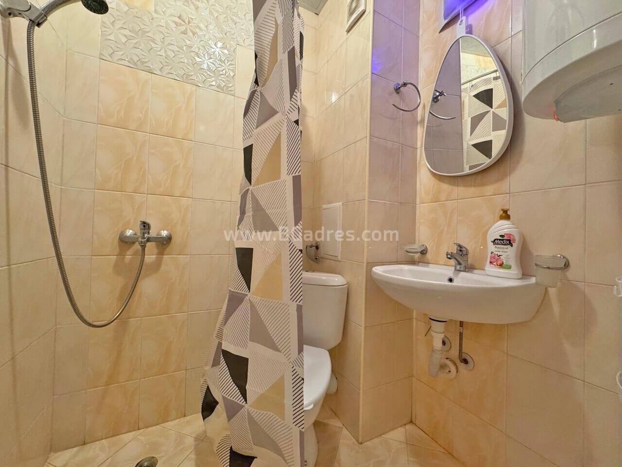 Студио с ново обзавеждане на морето І №3896