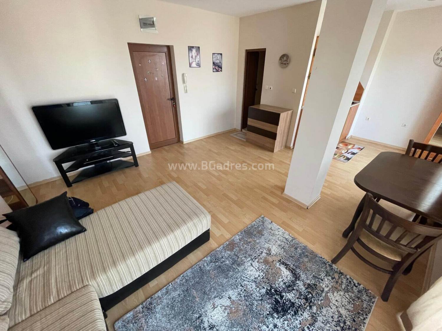 Голямо студио в комплекс Амадеус І №2930