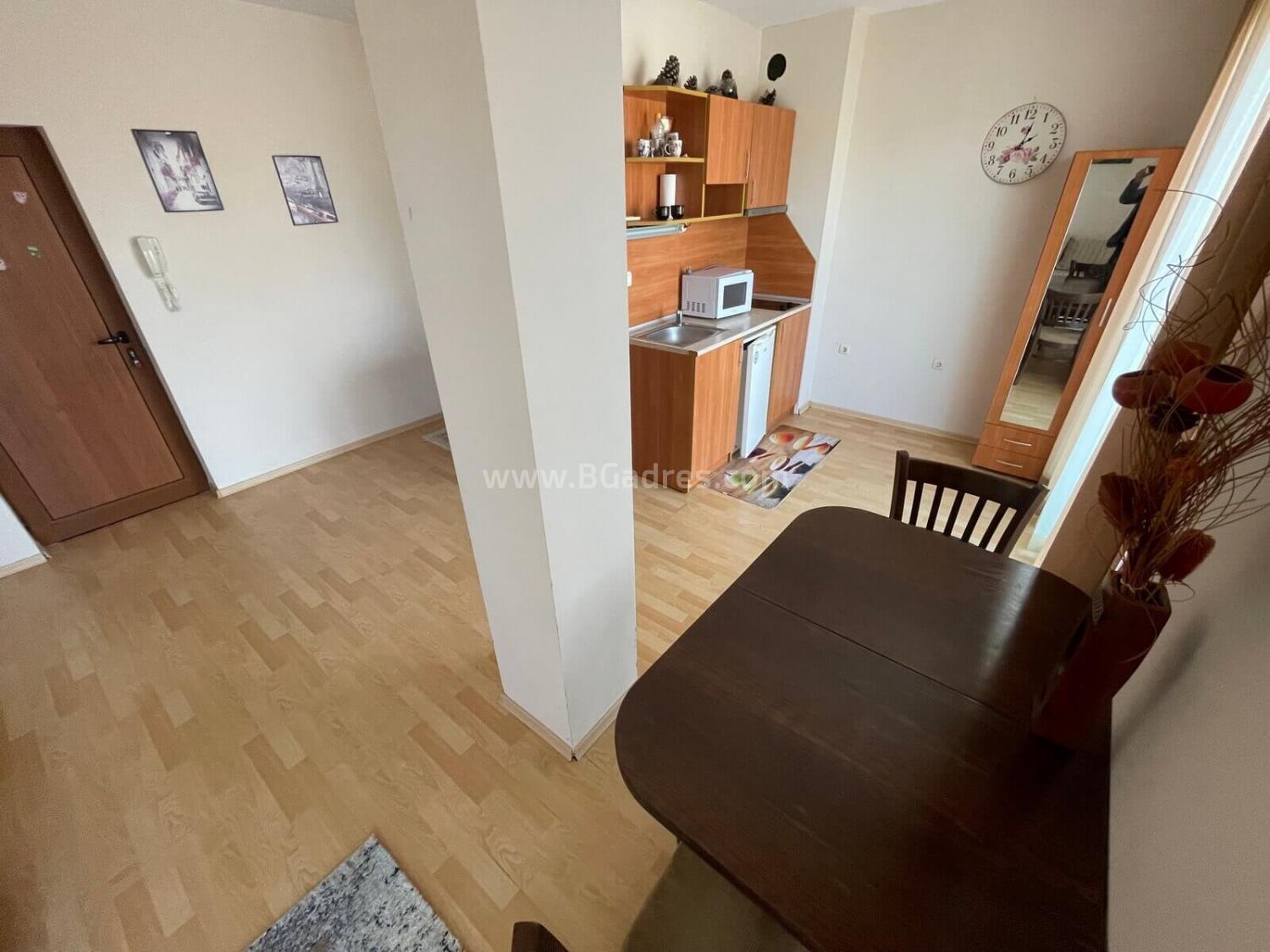 Голямо студио в комплекс Амадеус І №2930