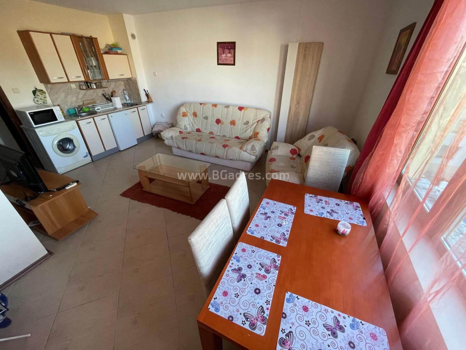 Апартамент в комплекс Амадеус 3 І №2645