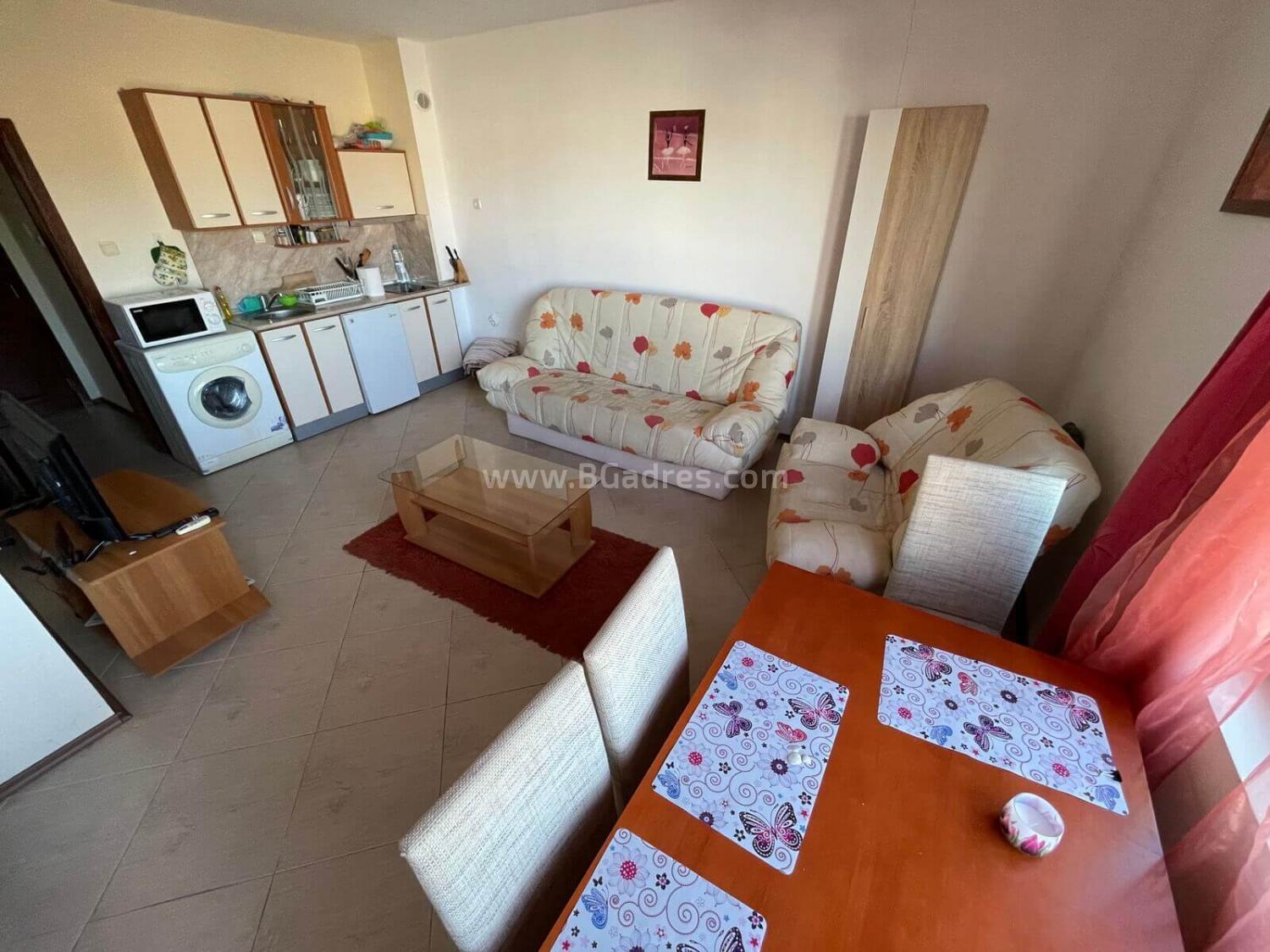 Апартамент в комплекс Амадеус 3 І №2645