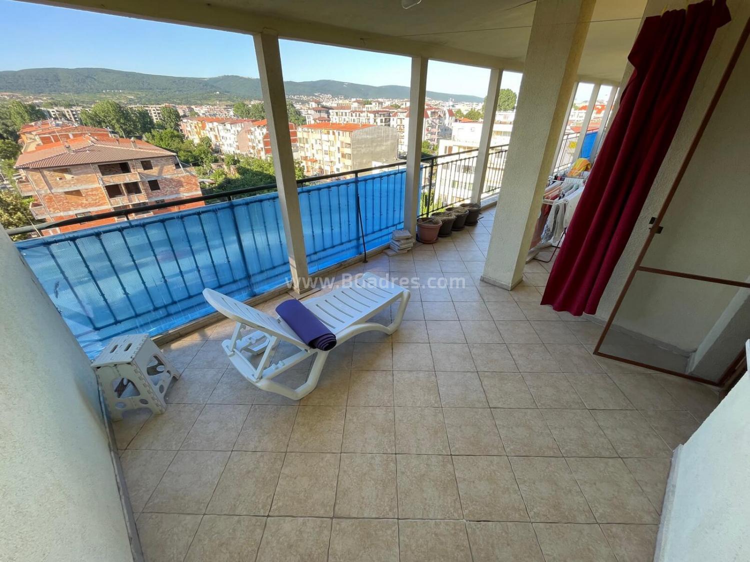 Евтин тристаен апартамент на морето І №2463