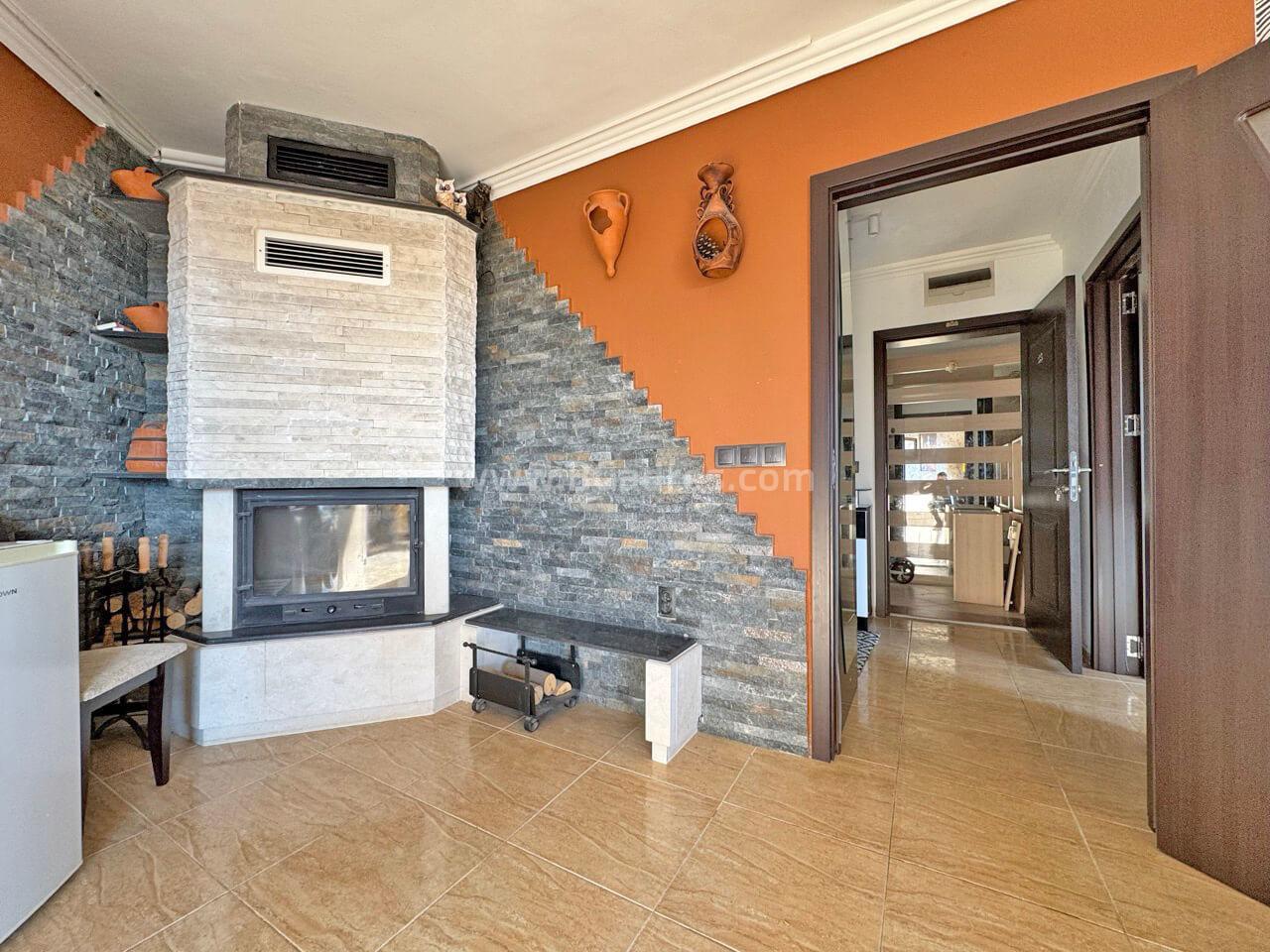 Апартамент с камина до морето І №4525