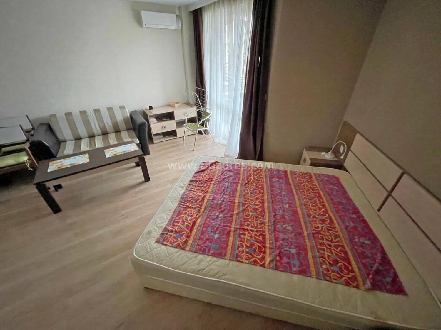 Large studio in Aphrodite Palace complex І №2835