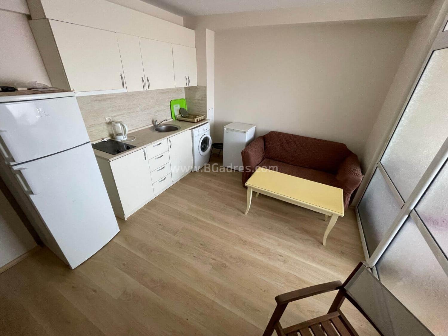 Apartment with a large balcony in Sunny Beach I №2447