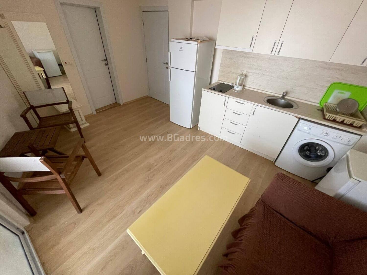 Apartment with a large balcony in Sunny Beach I №2447