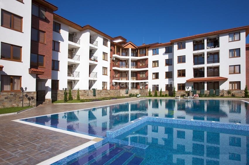 Тристаен апартамент в комплекс Аполон І №2704