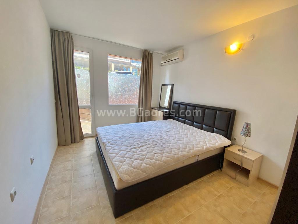 Inexpensive two-bedroom apartment in Sveti Vlas | No. 2107