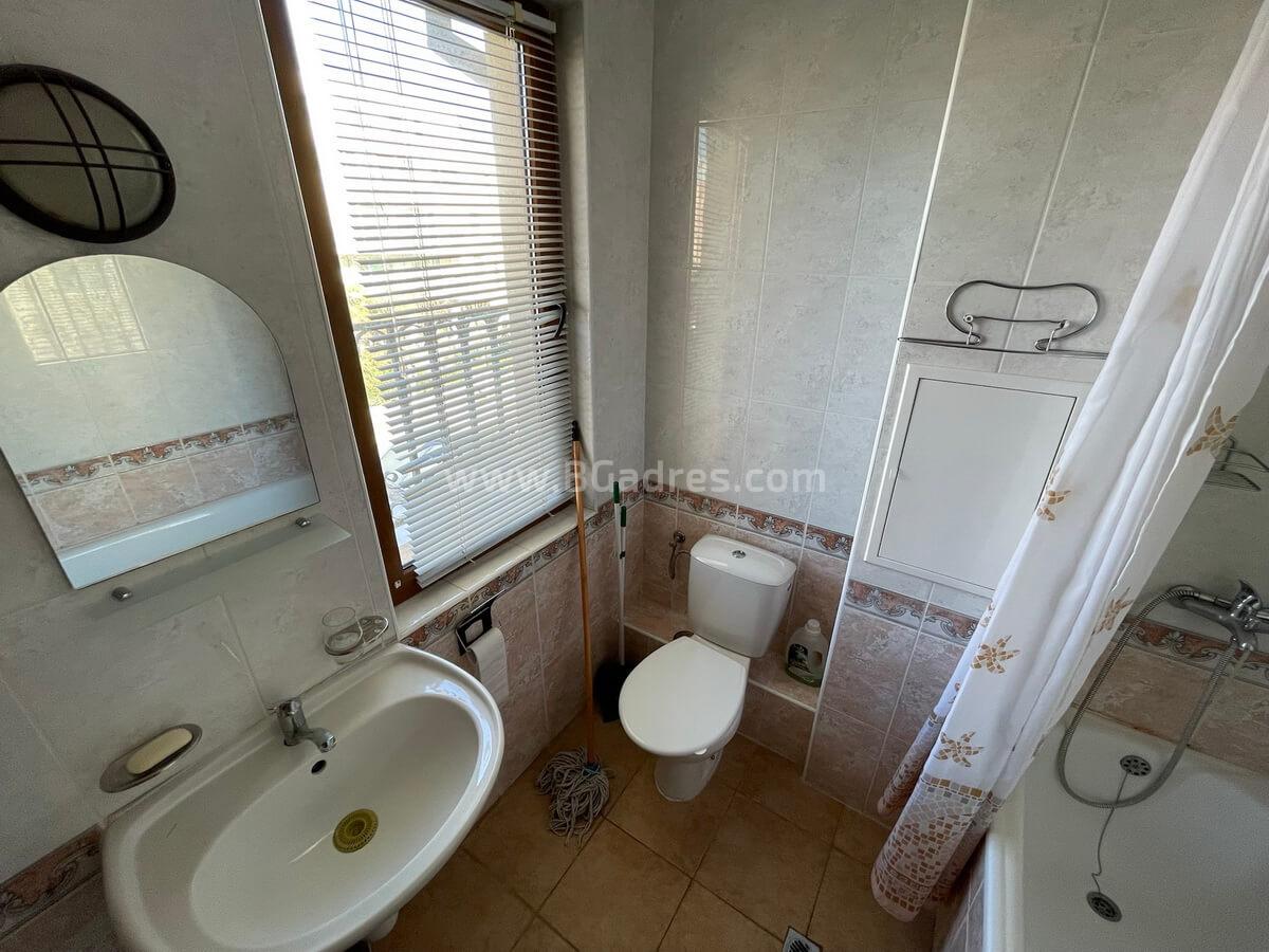 Large three-room apartment by the sea | No. 2183