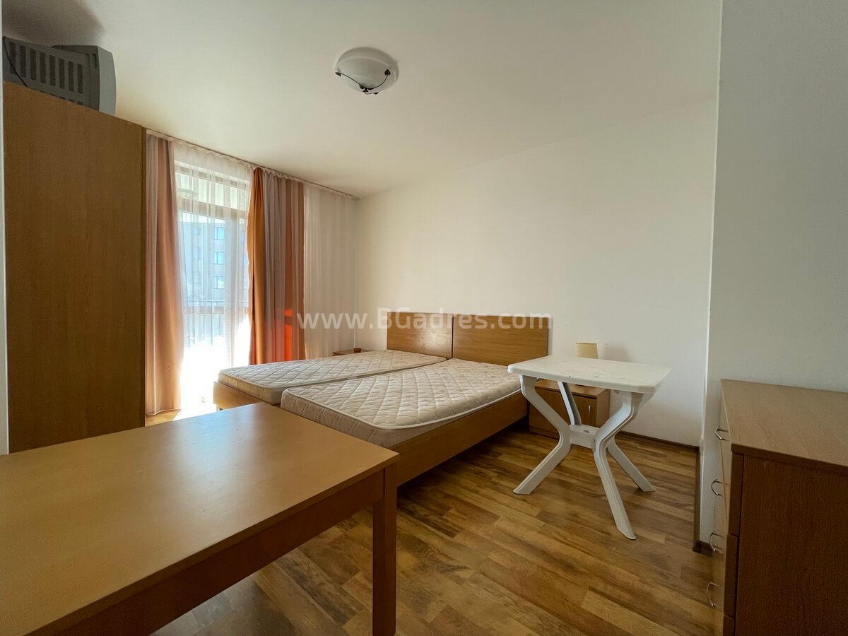 Large three-room apartment by the sea | No. 2183