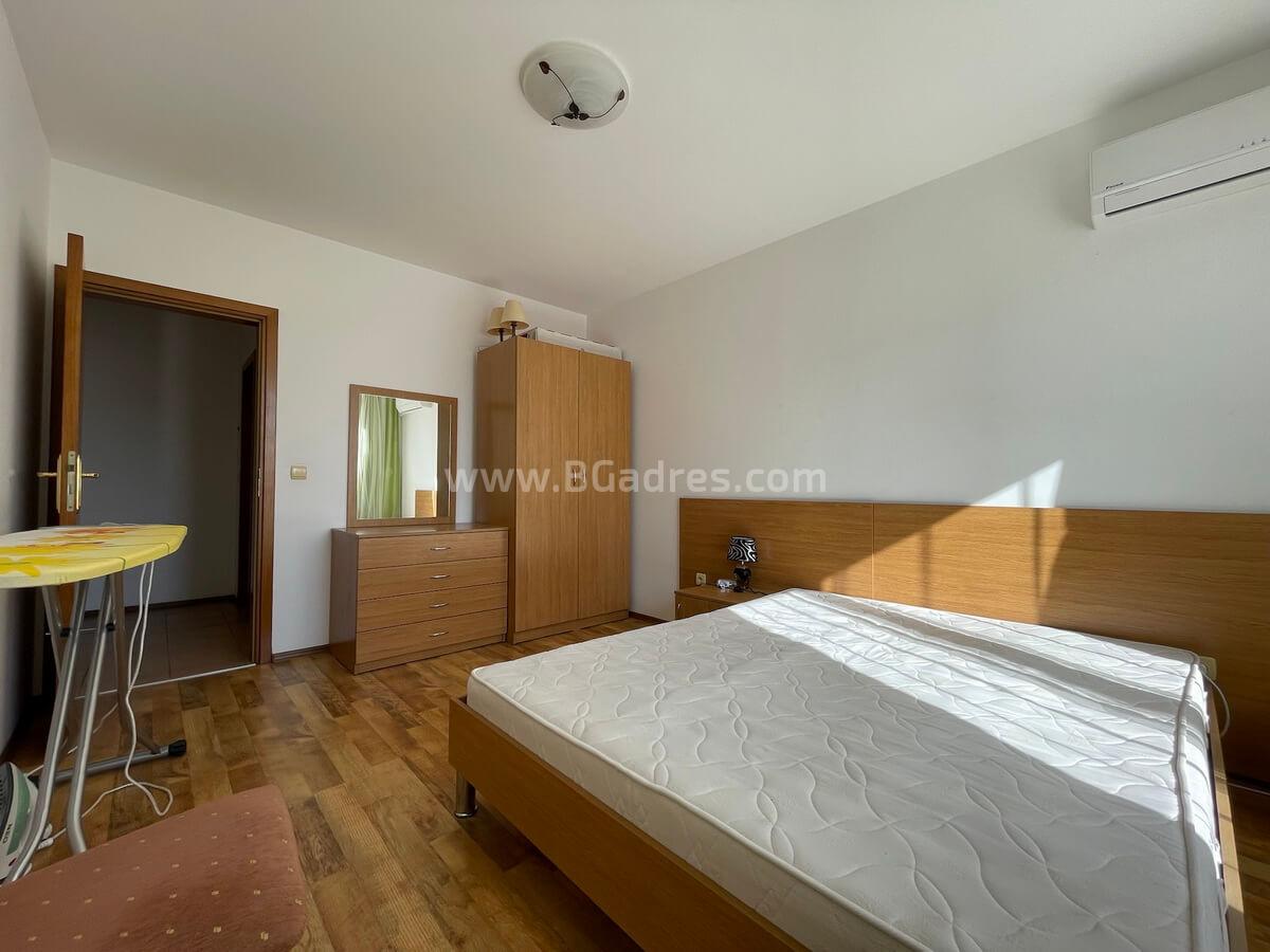 Large three-room apartment by the sea | No. 2183