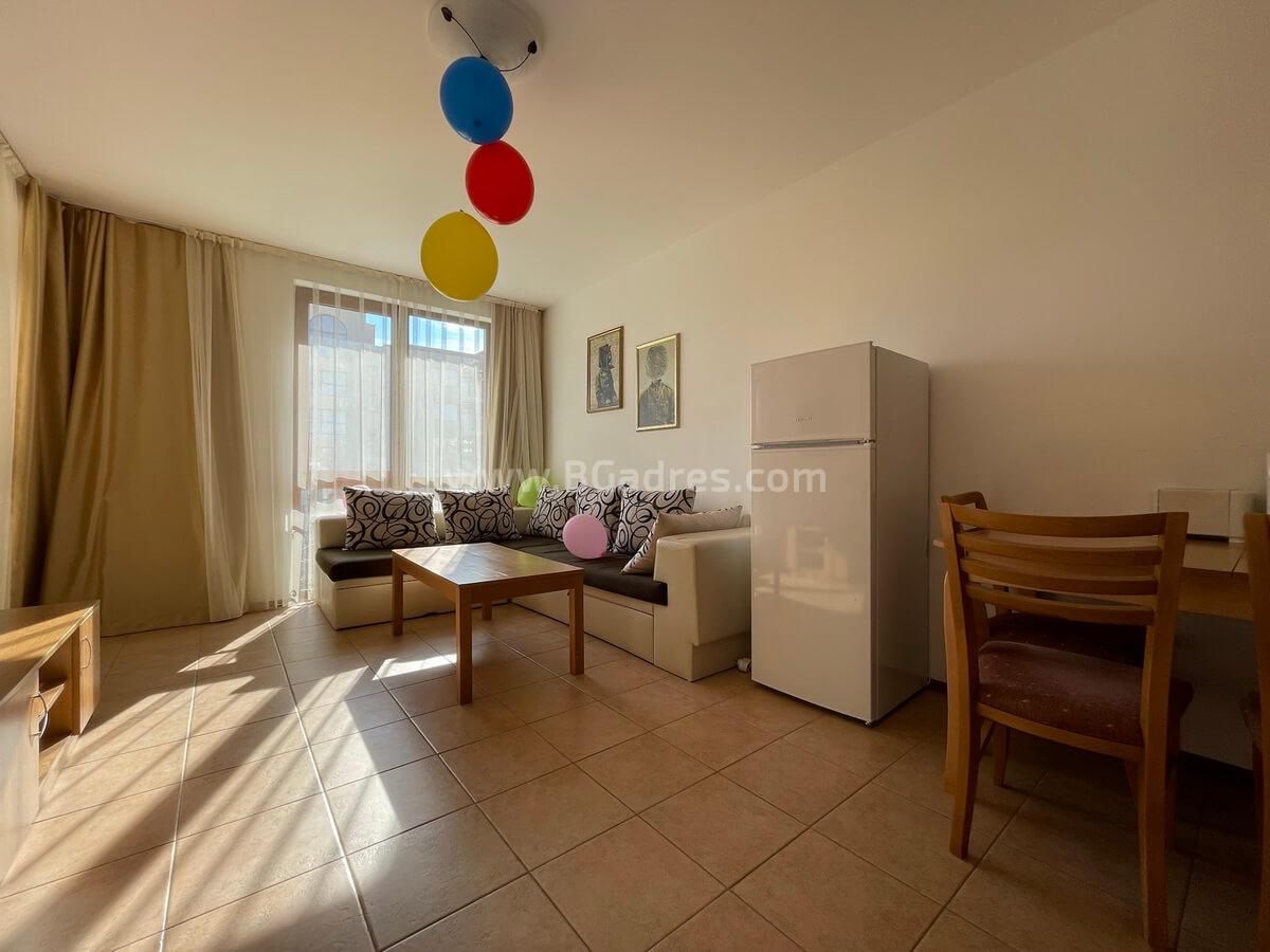 Large three-room apartment by the sea | No. 2183