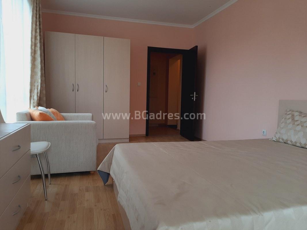 Недорогая трехкомнатная квартира в Елените І №2518