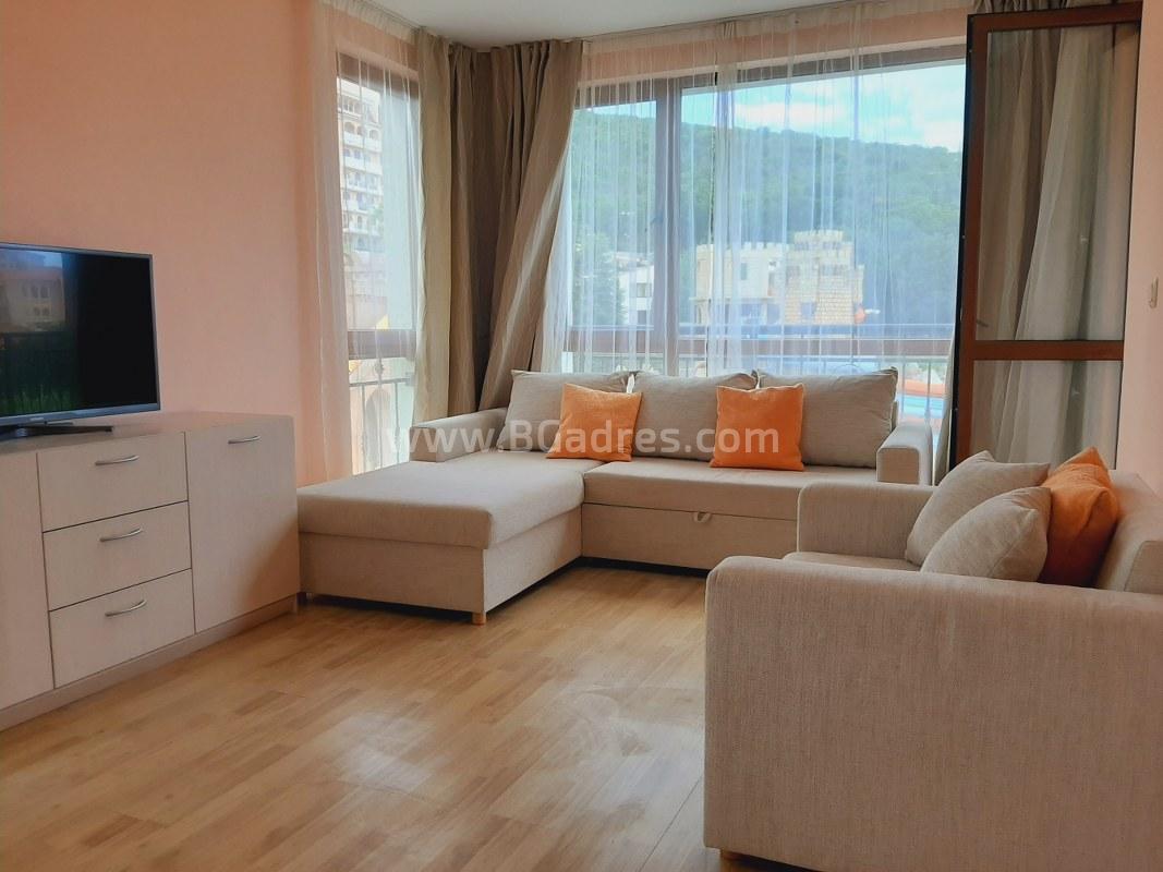 Недорогая трехкомнатная квартира в Елените І №2518