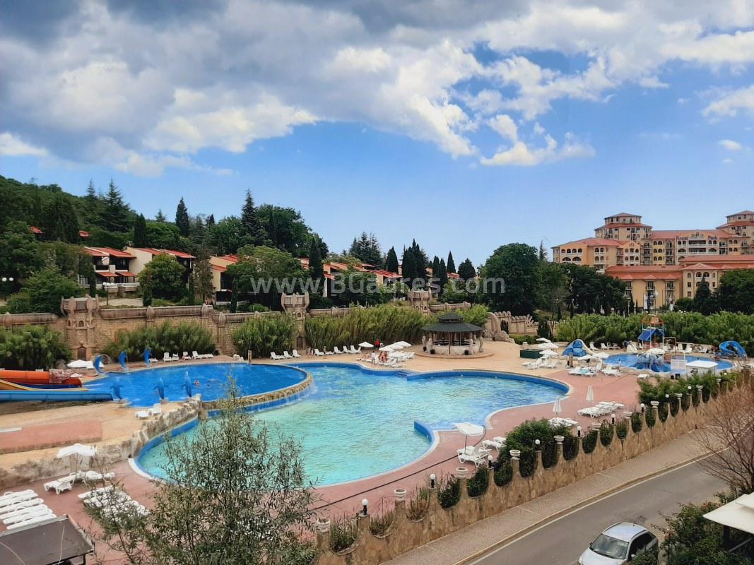 Недорогая трехкомнатная квартира в Елените І №2518