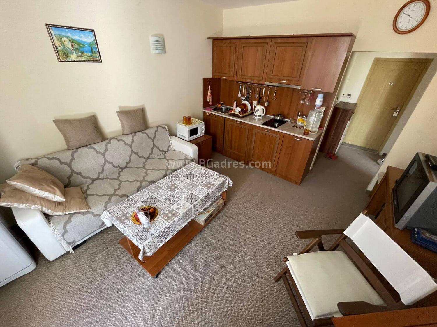 Двухкомнатная квартира в комплексе Авалон І №2455