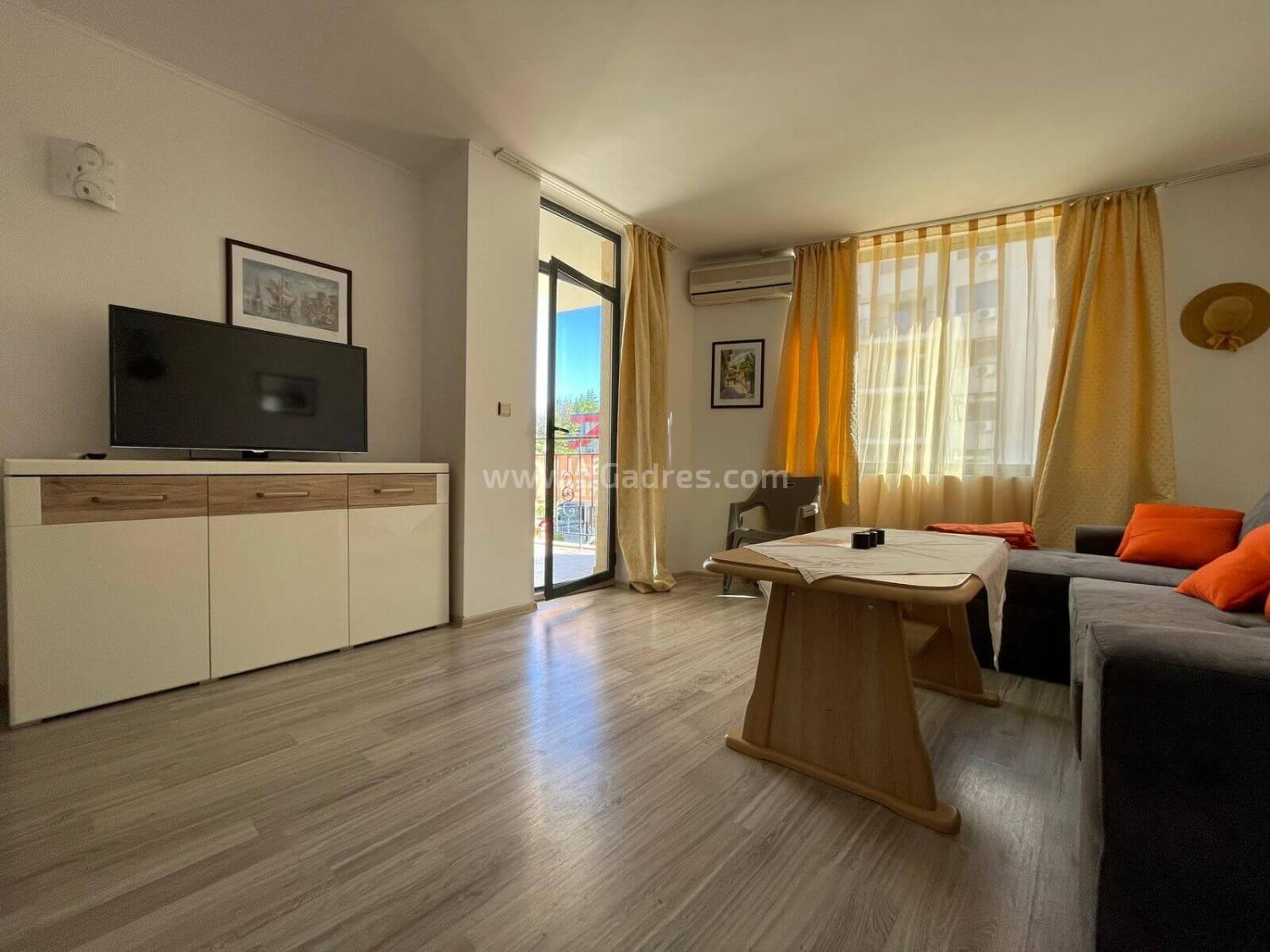 Wohnung im Komplex Avalon I №2595