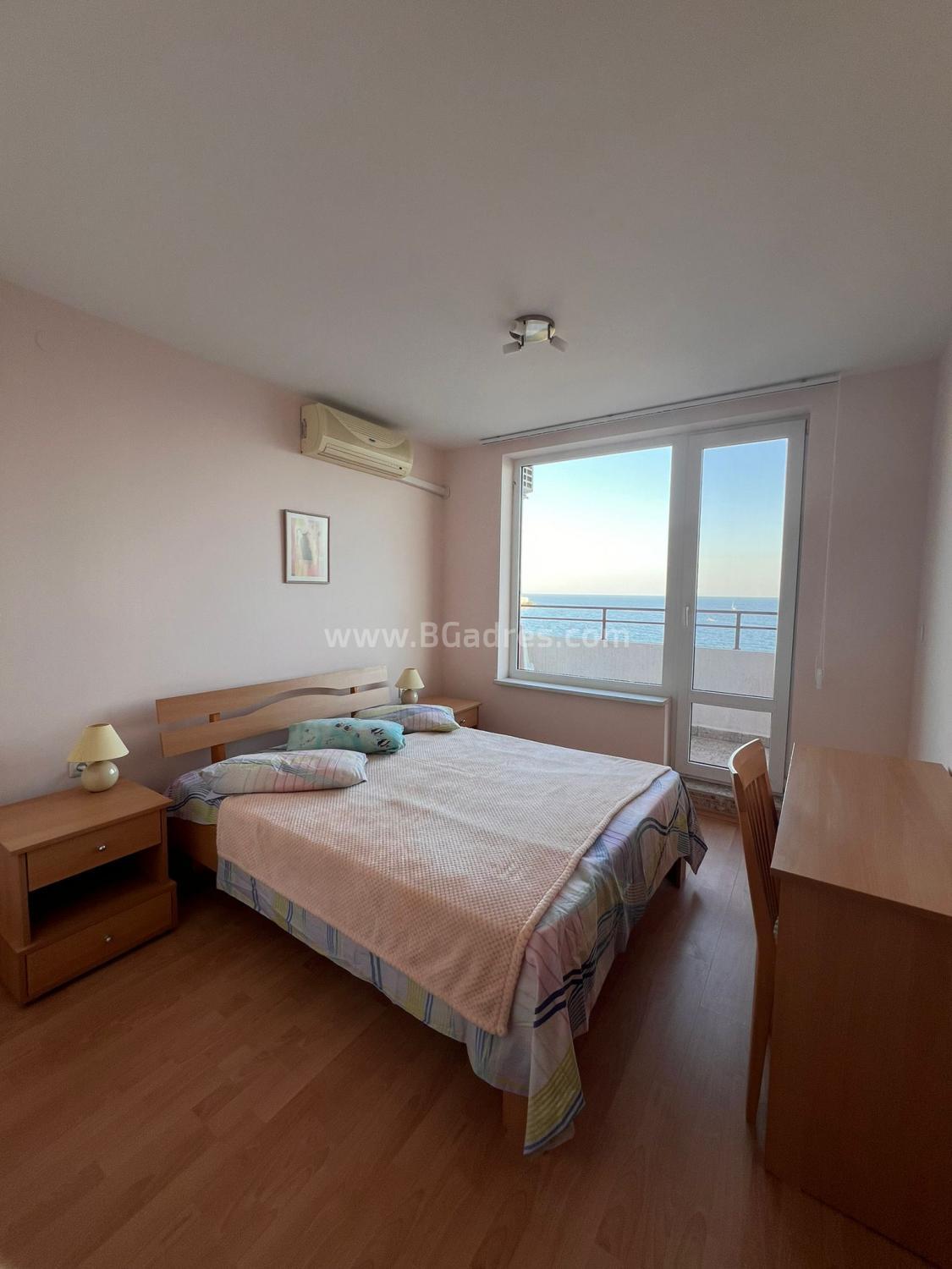 Апартамент в фронтална гледка море І №4032