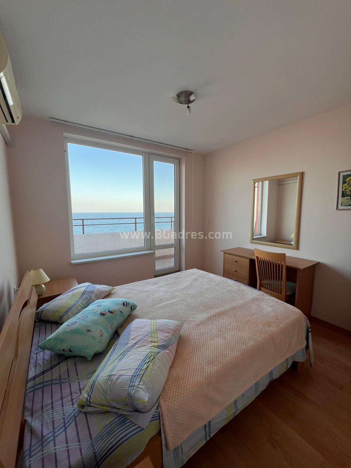 Апартамент в фронтална гледка море І №4032