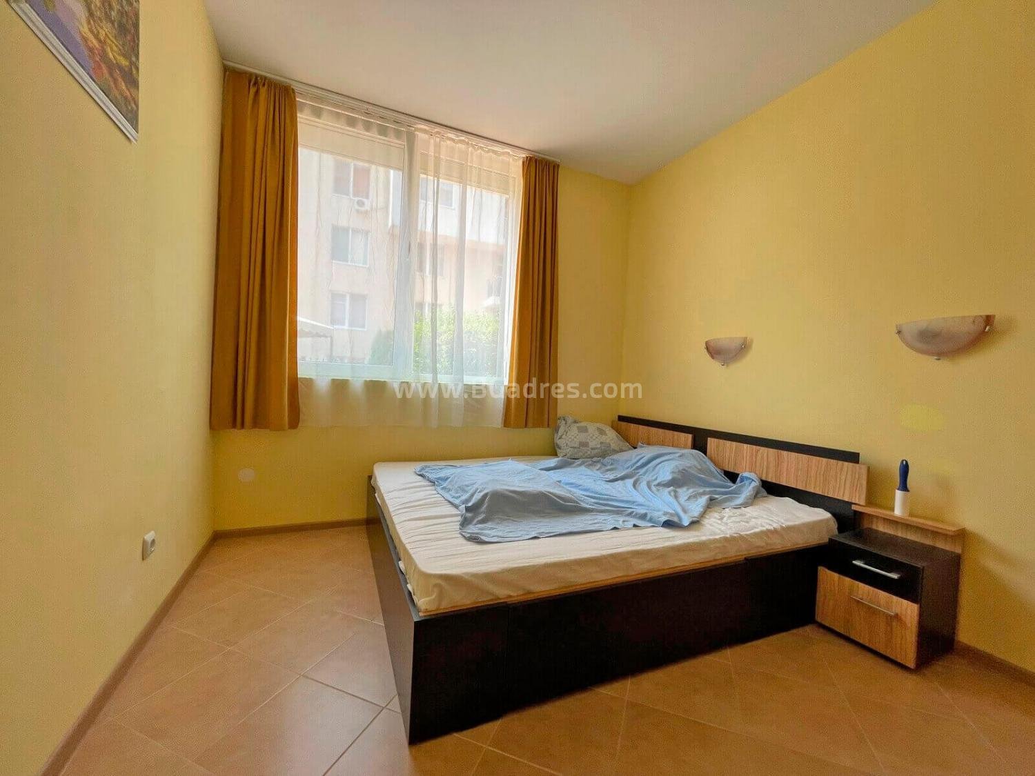 Cheap two bedroom apartment on the seaside І №3658