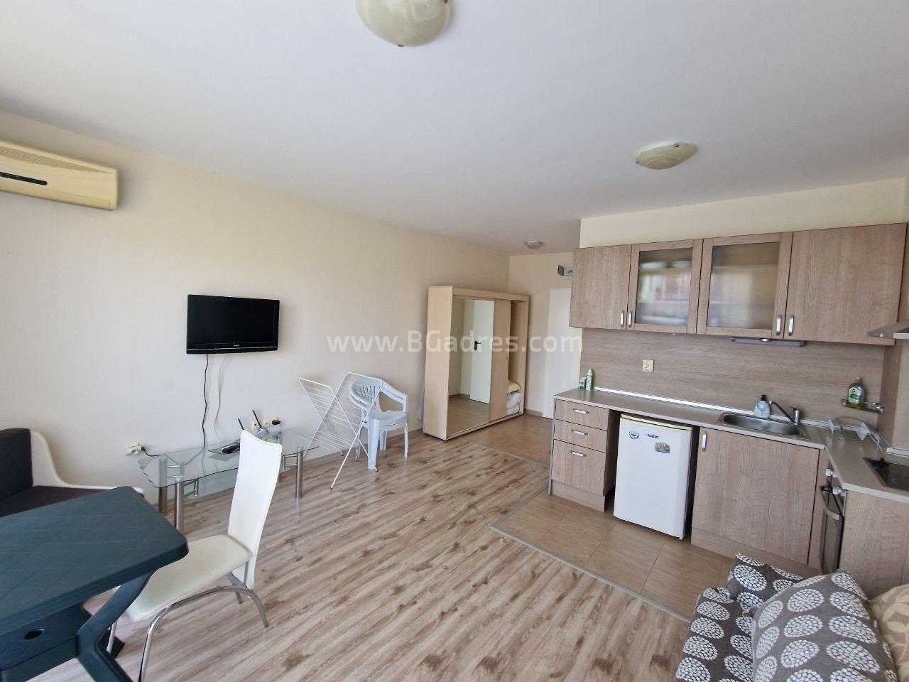Studio with low maintenance fee in Sveti Vlas І №3977