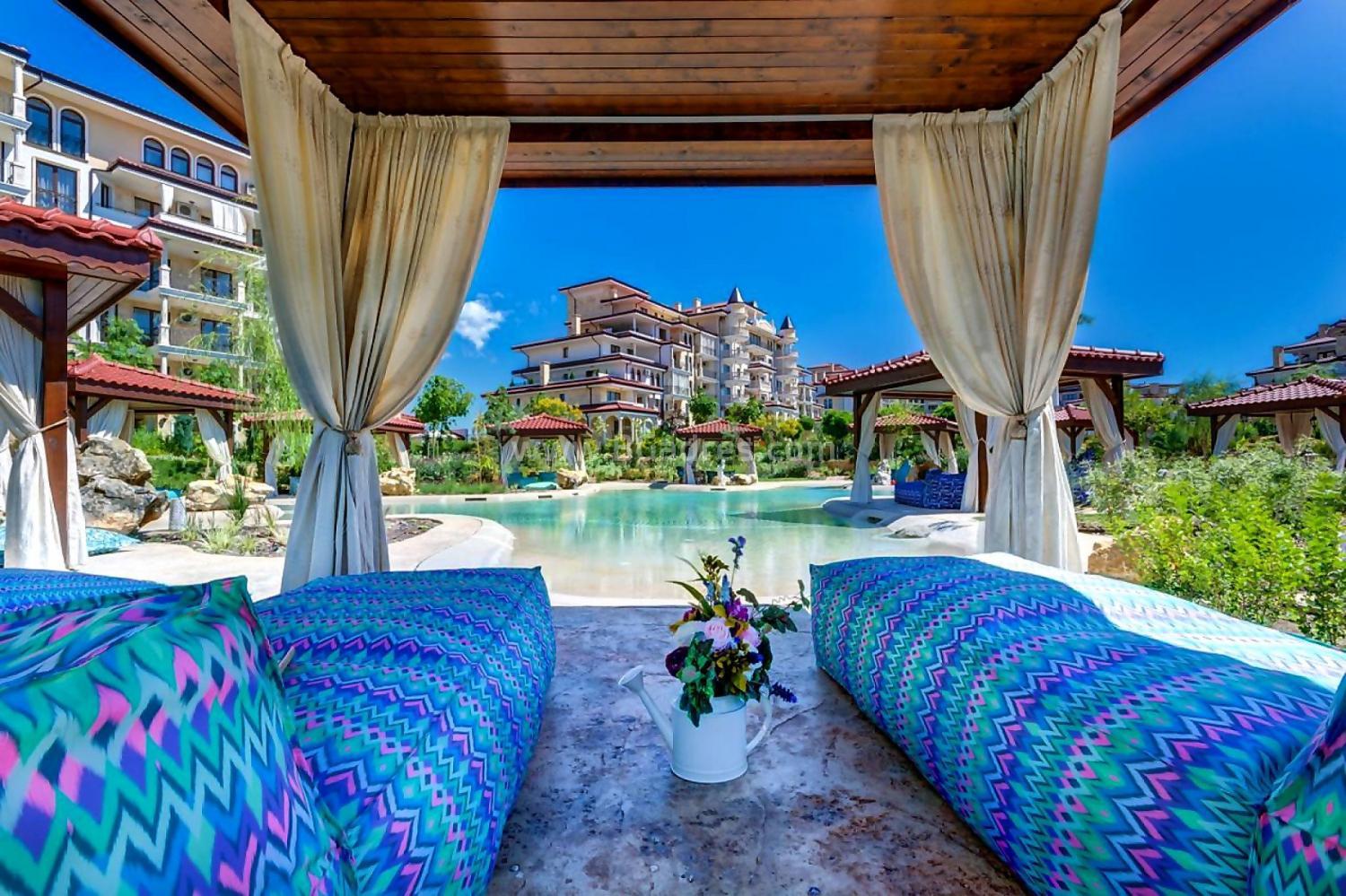 Студио в комплекс Посейдон І №3757