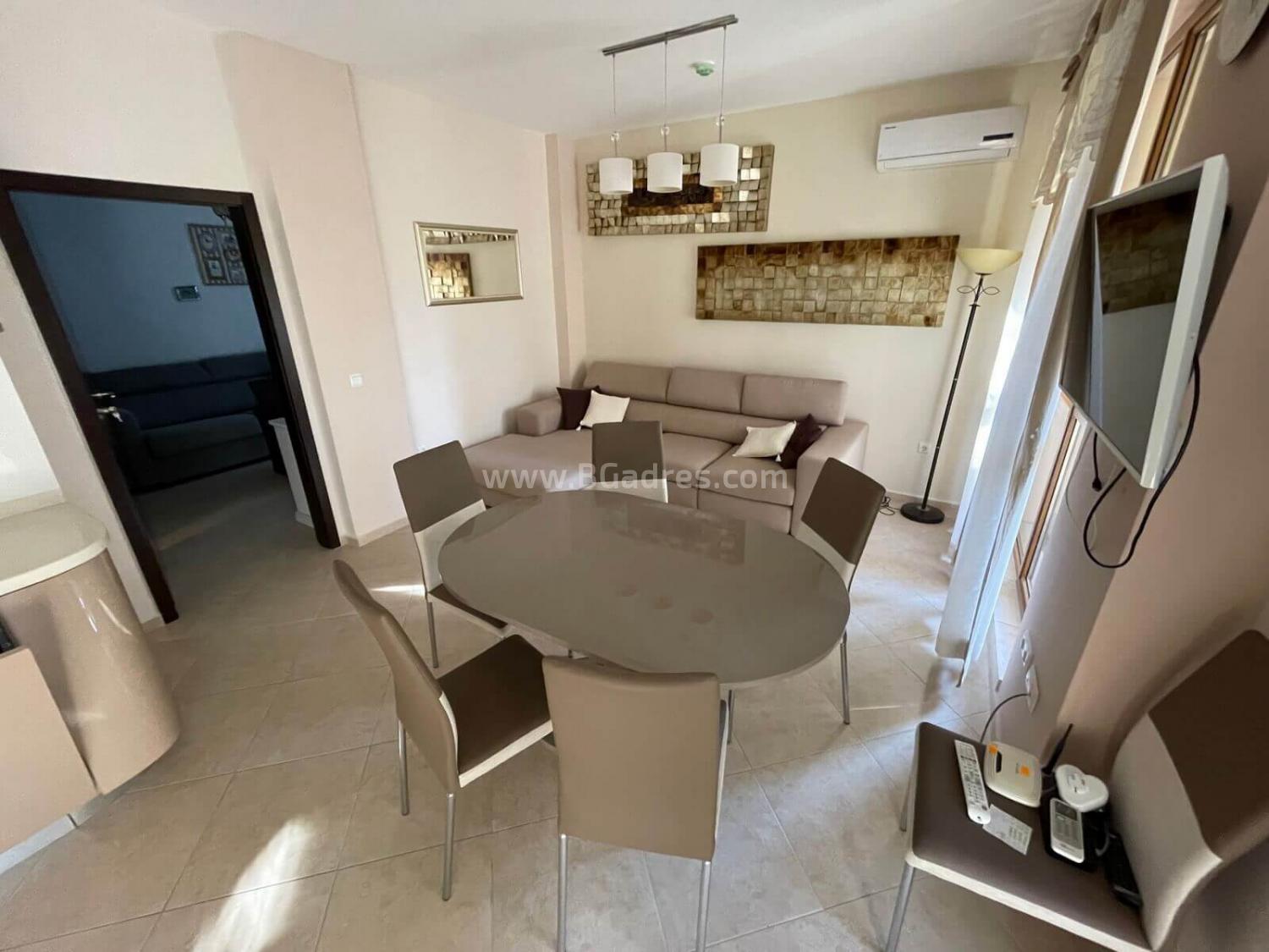 Große Wohnung im Komplex Cascadas І №2764