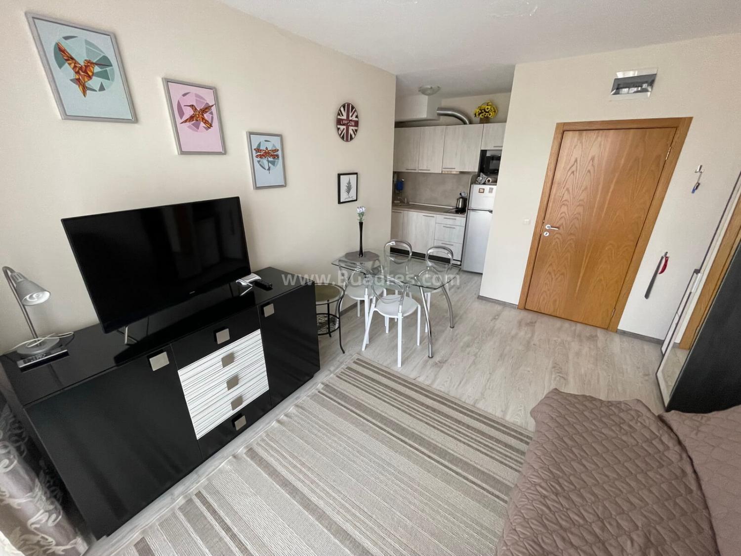 Apartment with good furniture cheap | №2355