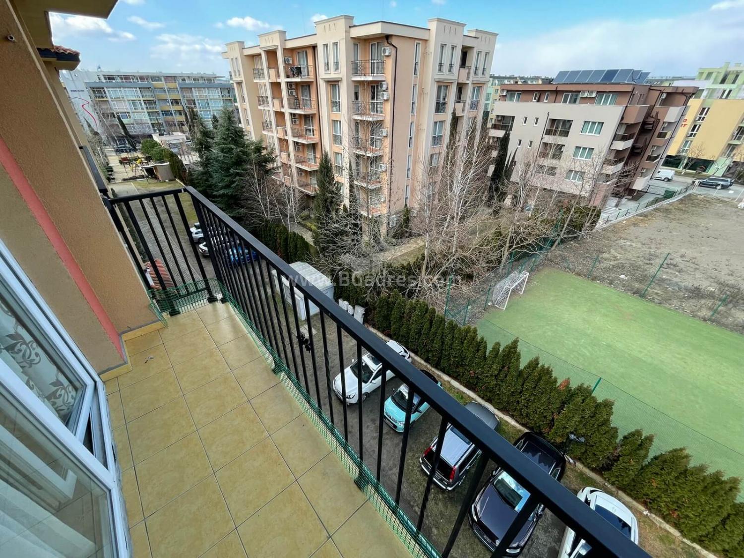 Apartment with good furniture cheap | №2355