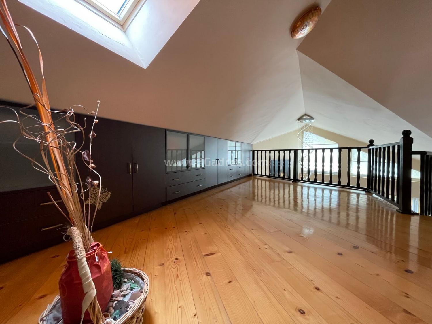 Geräumige Maisonette in Chernomorets I №2591