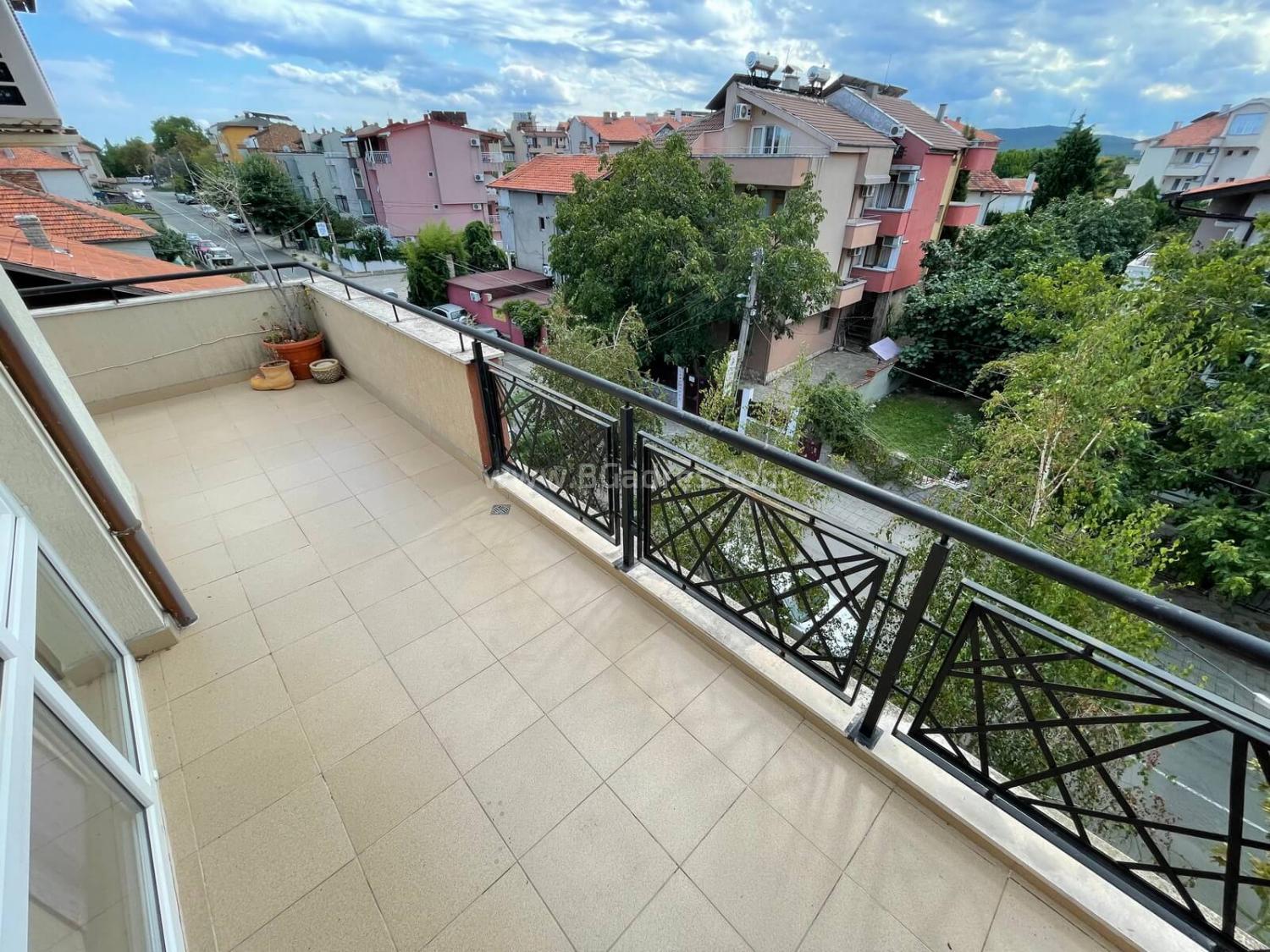 Geräumige Maisonette in Chernomorets I №2591