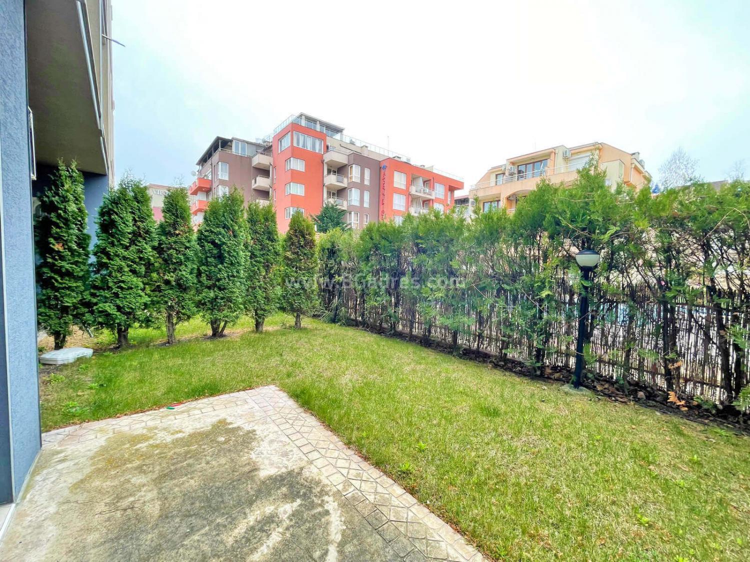 Wohnung mit eigenem Garten in Sonnenstrand І №2902