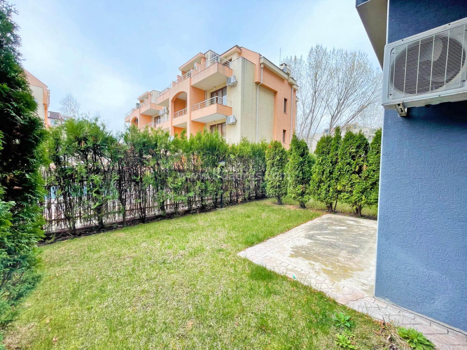 Wohnung mit eigenem Garten in Sonnenstrand І №2902