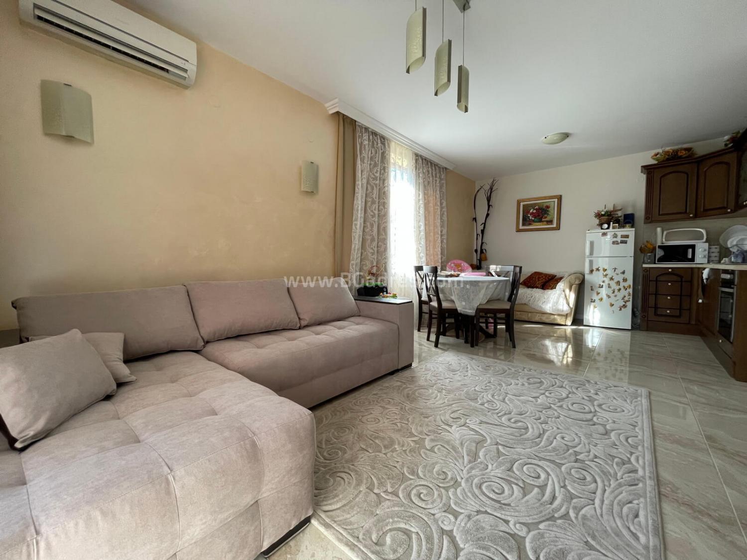 Apartment on the first line with a sea view І No. 2493